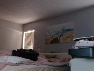 April_XO
