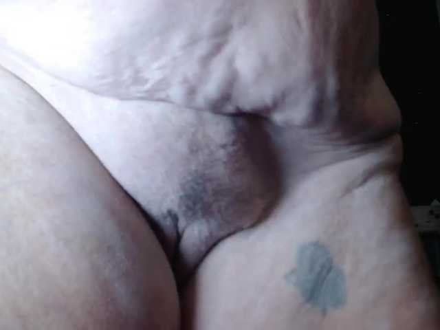 April_XO