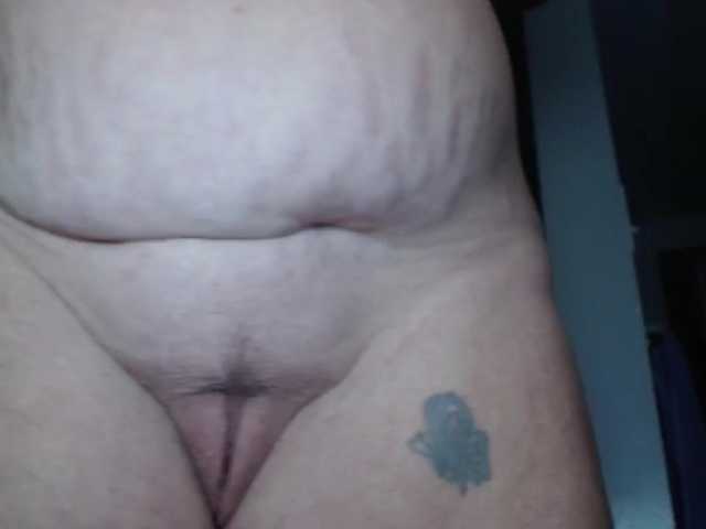 April_XO
