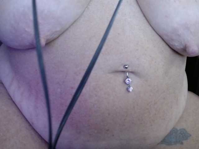 Sweetnissapri's BongaCams show and profile