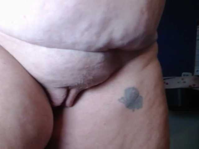 April_XO