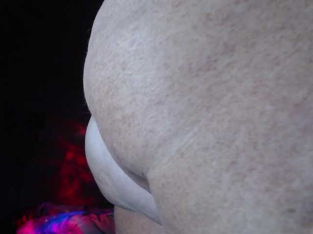 April_XO live webcam show