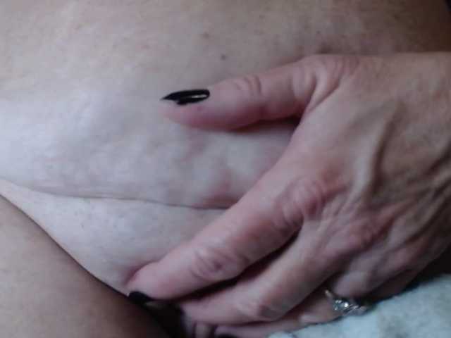 Sweetnissapri live cam on BongaCams