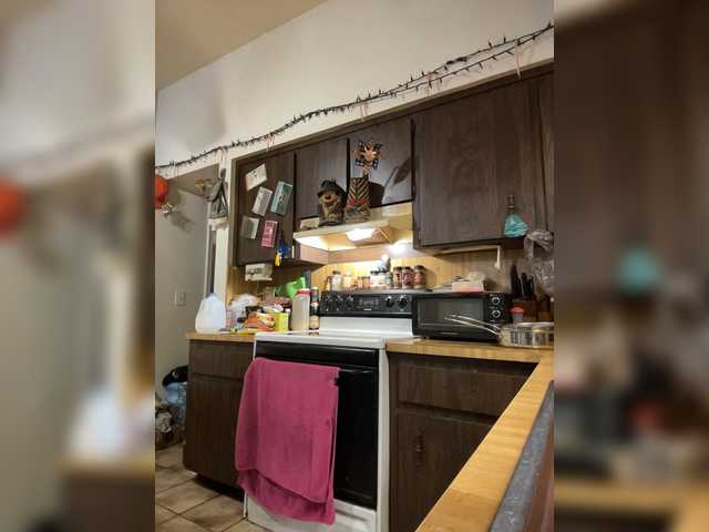 April_XO live cam preview