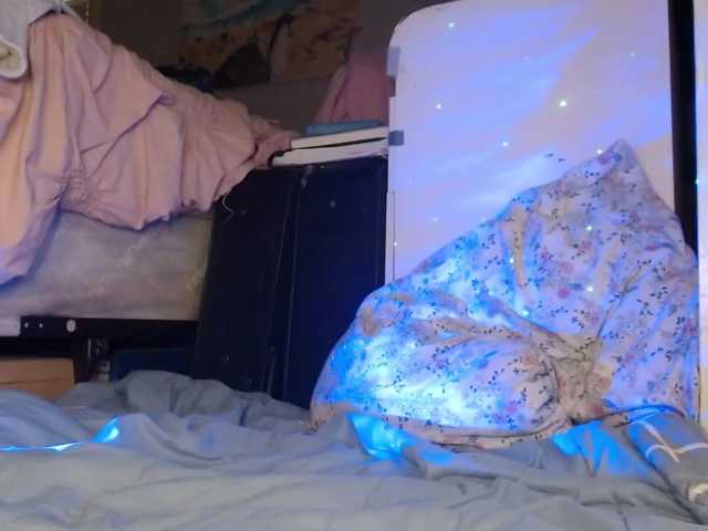 April_XO