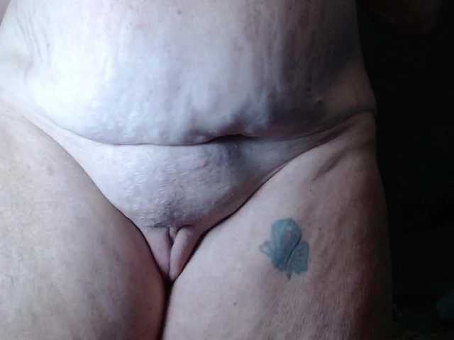 April_XO live webcam show