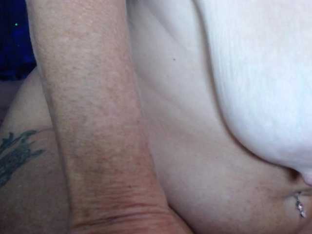 April_XO