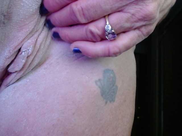 Sweetnissapri's BongaCams show and profile