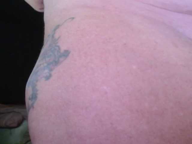 April_XO