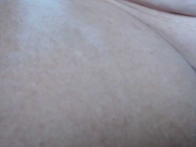 April_XO