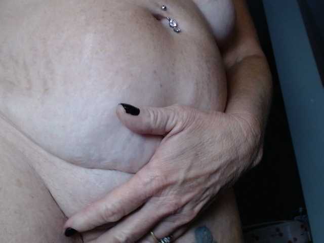 April_XO