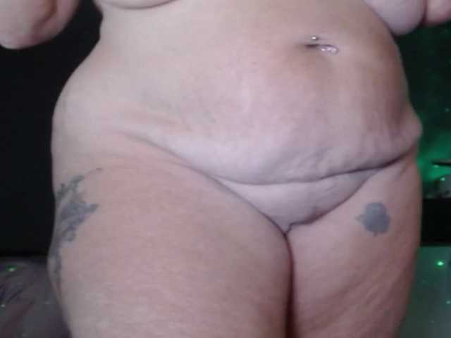 Sweetnissapri live cam on BongaCams