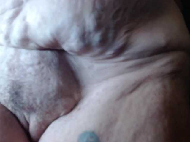 April_XO