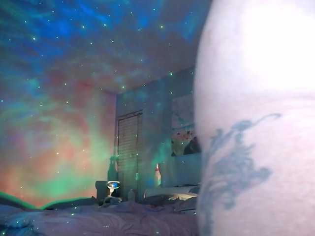April_XO live cam