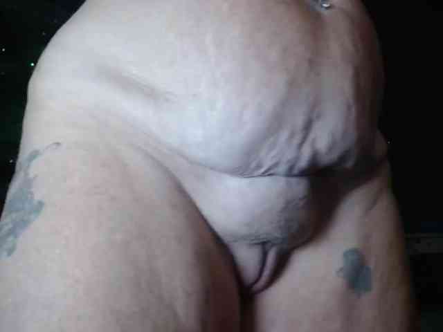 Modelo: April_XO