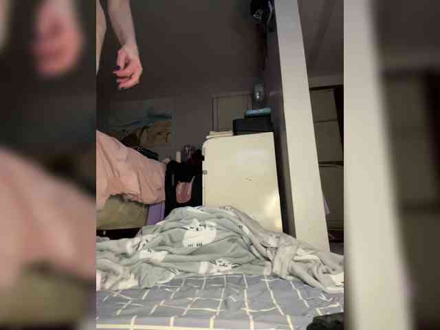 April_XO