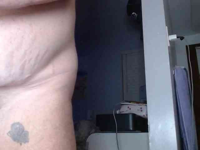 Modelo: April_XO