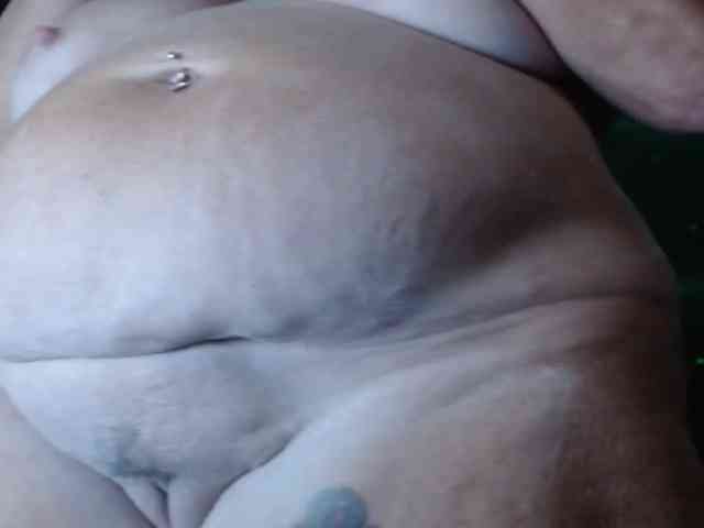 April_XO webcam