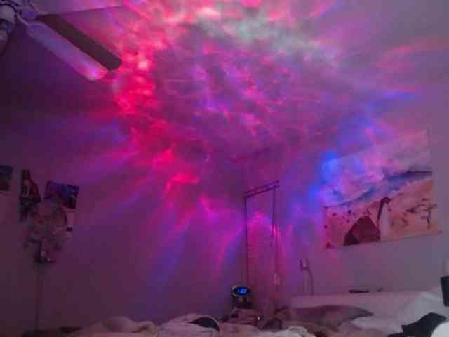 April_XO webcam