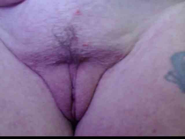 Modelo: April_XO