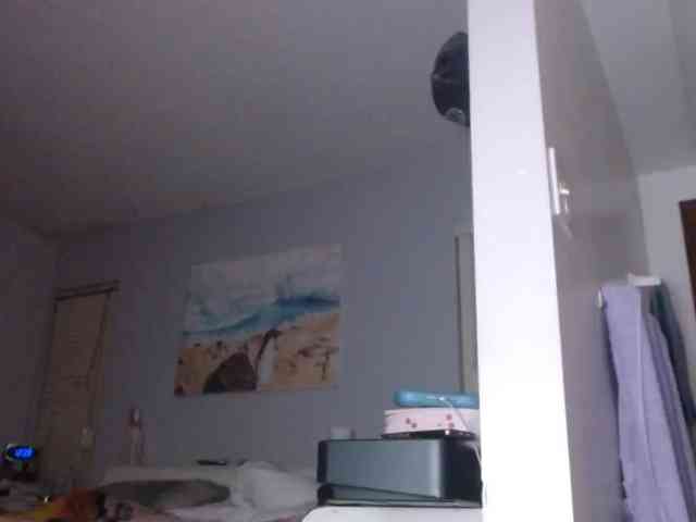 April_XO webcam