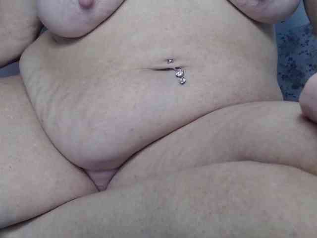 Modelo: April_XO