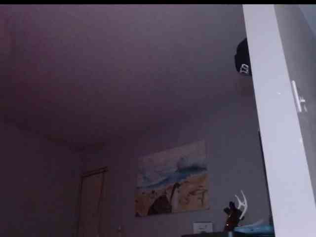 April_XO webcam