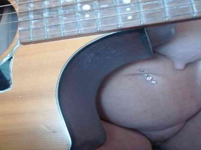 April_XO webcam