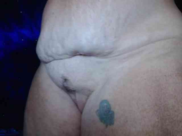 April_XO webcam