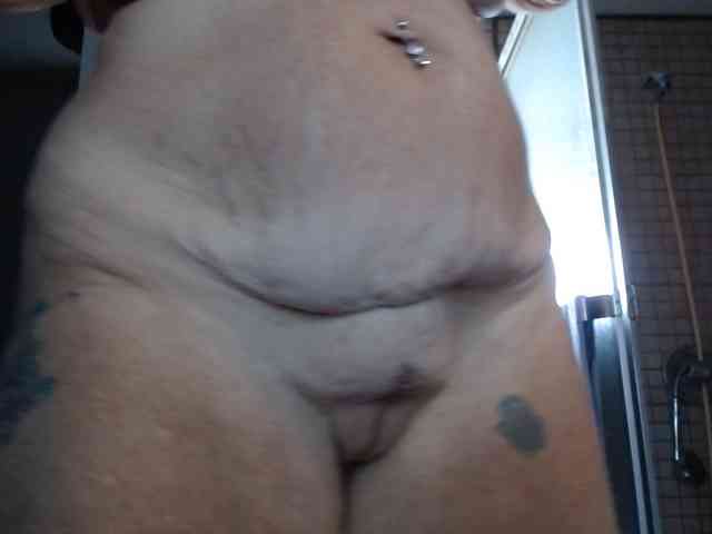 Modelo: April_XO