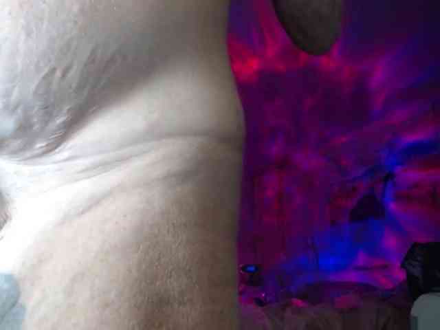 April_XO webcam