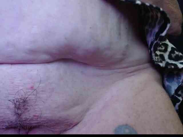 Modelo: April_XO
