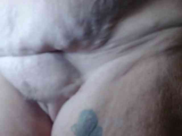 April_XO webcam