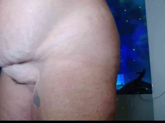 April_XO webcam