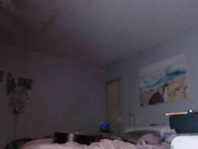 April_XO webcam