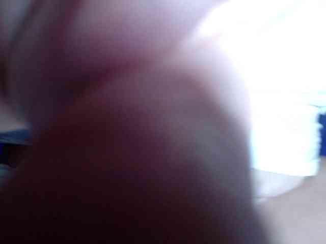 April_XO webcam