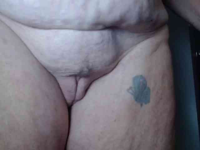 Modelo: April_XO