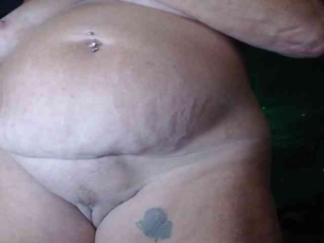 Sweetnissapri live female cam on bongacams