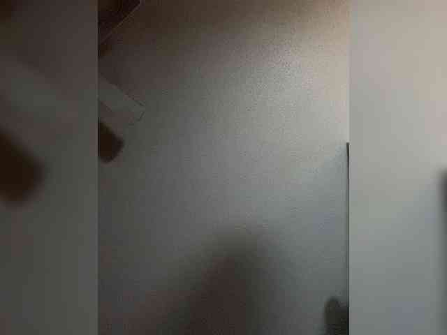 April_XO webcam