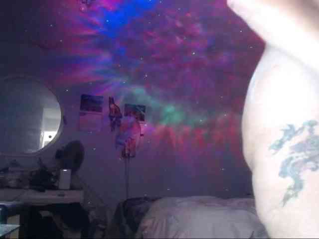 April_XO webcam