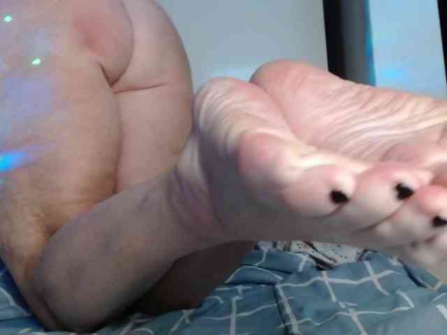 Modelo: April_XO