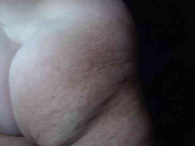 April_XO webcam