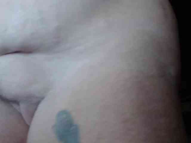 Modelo: April_XO
