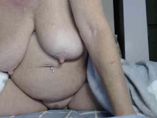April_XO