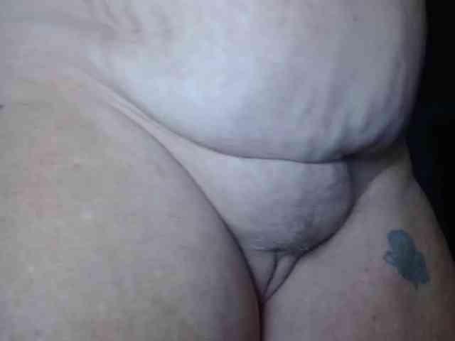 Modelo: April_XO