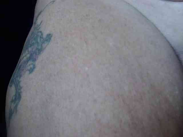 April_XO webcam