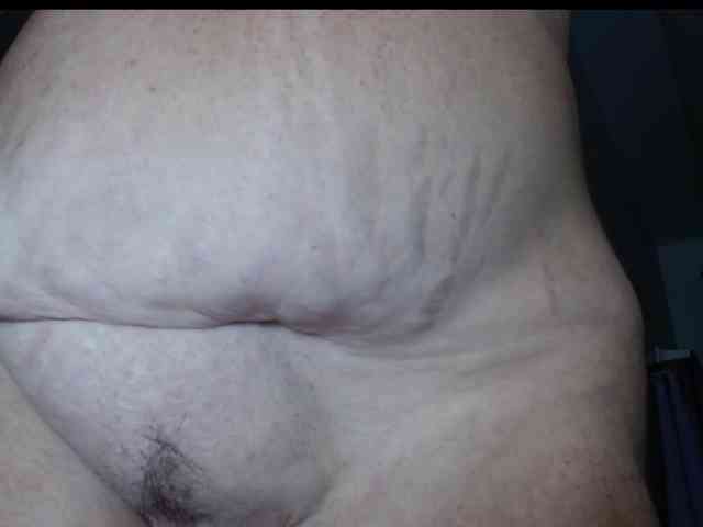 April_XO webcam