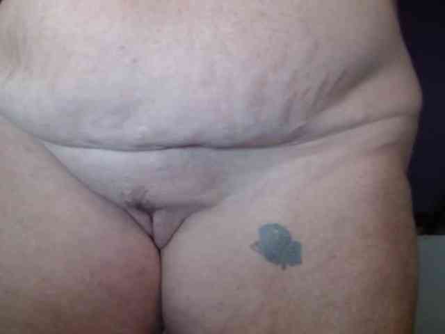Modelo: April_XO