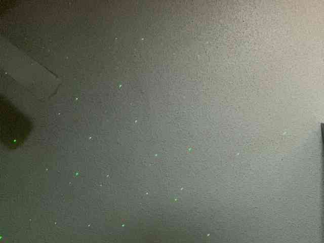 April_XO webcam