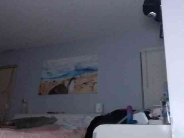 April_XO webcam